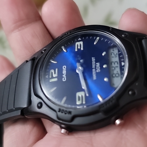 💙2 Swatch 1984 and Casio  Watche Working with Battery - Picture 15 of 17